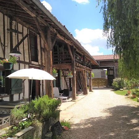 La Varniere Montier-en-Der Buitenkant foto