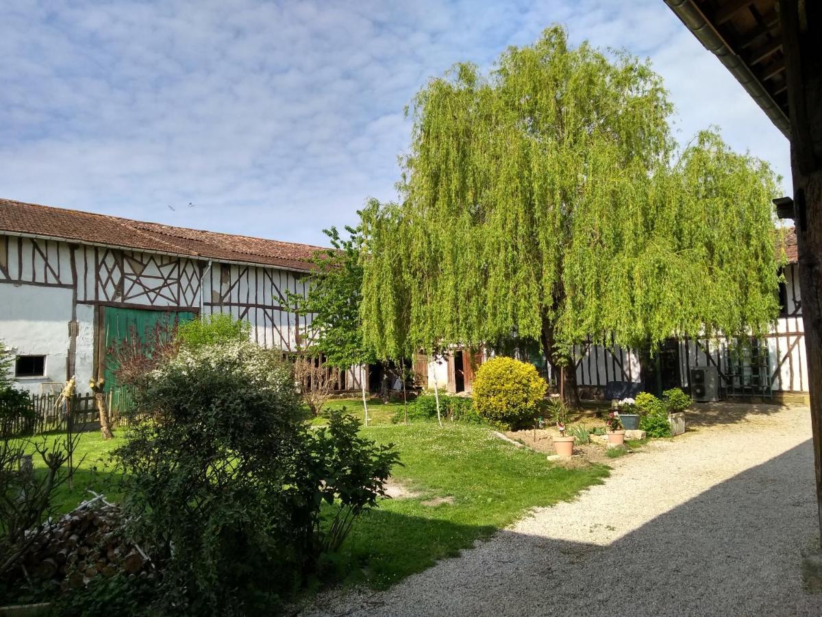 La Varniere Montier-en-Der Buitenkant foto